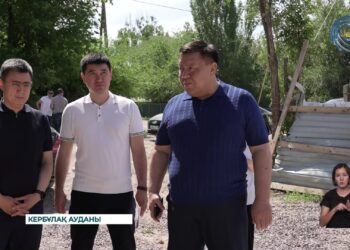Әлібек Жақанбаев Кербұлақ ауданындағы құрылыс нысандарын тексерді