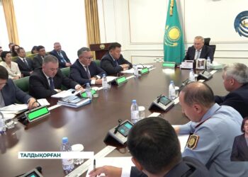 Цифрлық трансформация: Ақпарат дәуіріндегі Қазақстан