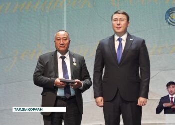 Жетісулық 100-ге жуық ұстазға құрмет көрсетілді