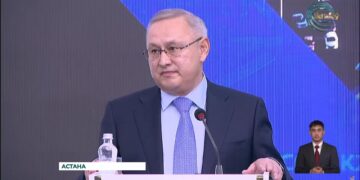 Аким области Жетысу выступил с докладом об итогах социально-экономического развития края