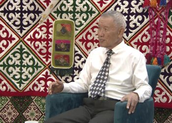 АБАЙДЫҢ ҚАРА СӨЗДЕРІ / ҚЫЛЫШСЫЗ МАЙДАН