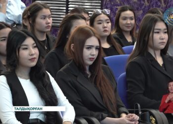 Әділетті және прогресивті Қазақстанның халықтық Конституциясы үшін