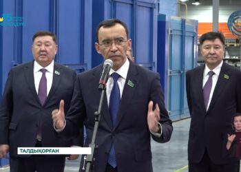 Жетісудың даму қарқыны: Мәулен Әшімбаев өңірдегі кәсіпорындарды аралады