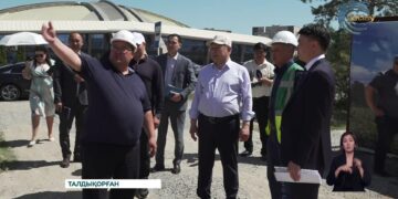 Бейбіт Исабаев Талдықорғандағы құрылыс нысандарын аралады