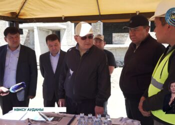 Облыс әкімі Бейбіт Исабаев Көксу ауданындағы бірқатар құрылыс нысанын аралады