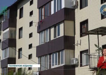 Жаркентте көпқабатты үйлердің келбеті жаңарып келеді