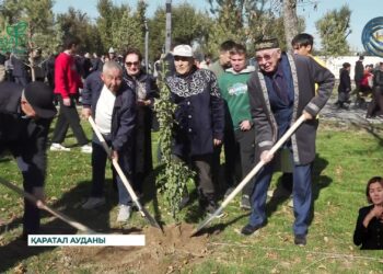 Қаратал ауданының орталығында жаңартылған орталық саябақ ашылды